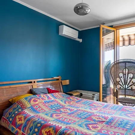 Appartamento Spacieux Au Calme Proche De La Tolone